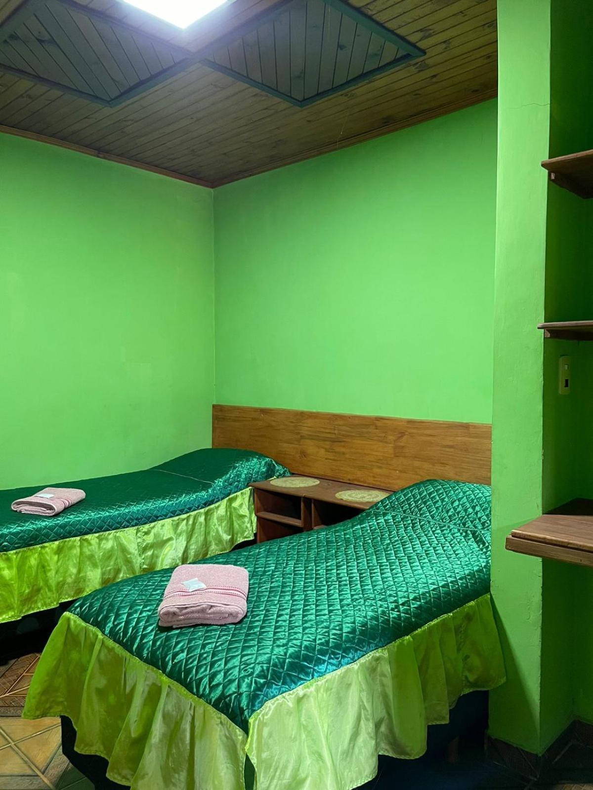 Residencial Arcoiris Hotel Puerto Iguazu Luaran gambar