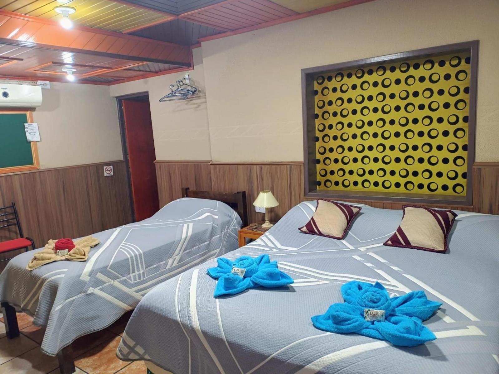 Residencial Arcoiris Hotel Puerto Iguazu Luaran gambar