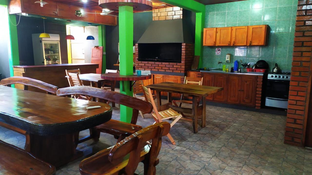 Residencial Arcoiris Hotel Puerto Iguazu Luaran gambar